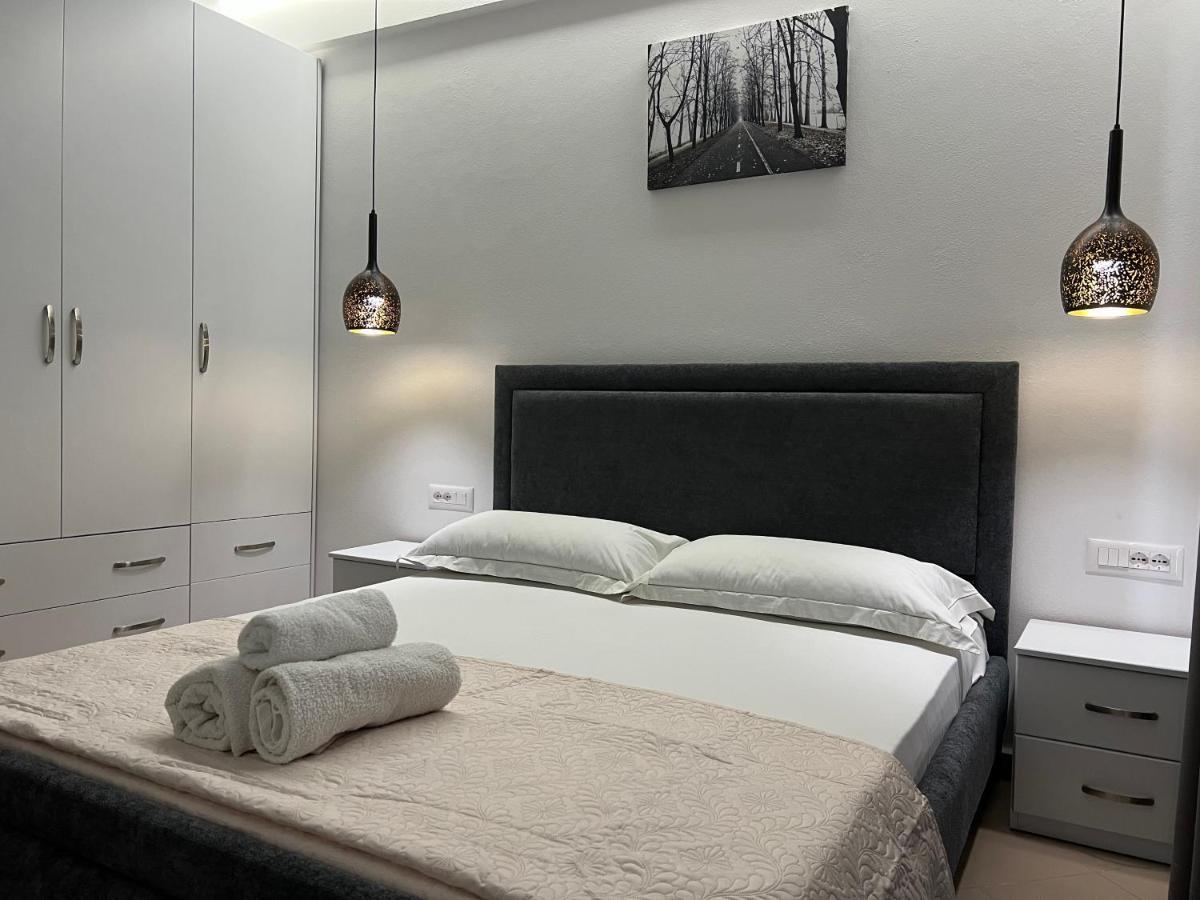 Lorenso Guest House Sarande Ngoại thất bức ảnh